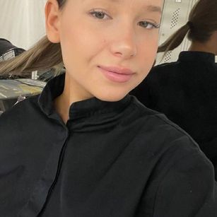 Model - jadejawell young