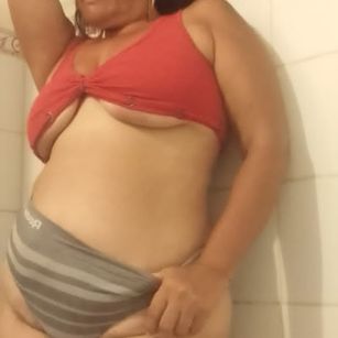 Model - Cubana streaptease