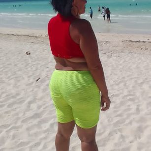 Model - Cubana pantyhose