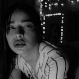 Model - ALEXART BESOS