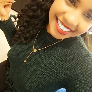 Model - DayannaMulatica charming