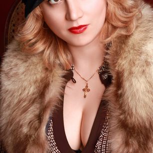 Model - Eve_Doreen fetish