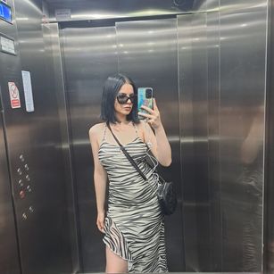 Model - MoniqueHills joi