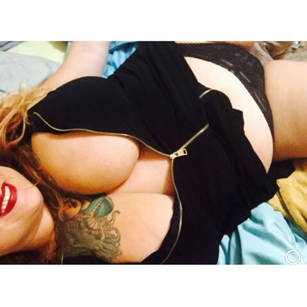 Model - Monica Rae bignaturals