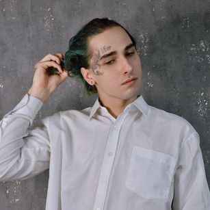 Model - XawierDonovan athletic