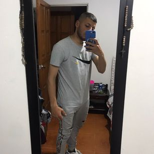 Model - Aron1907 Boy