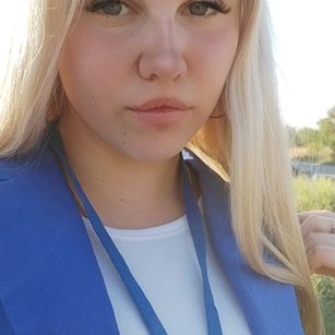 Model - Rae Lil blowjob