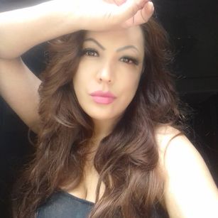 Model - Barbara Patricia bigboobs