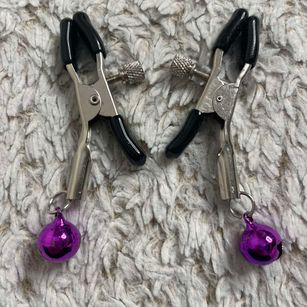 Model - AmandaTonni frenchkiss