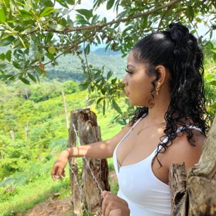 Model - pao-22 feets