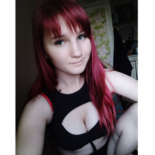 Model - LisaFoxy bigbreast