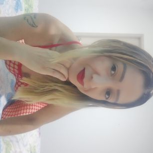 Model - BrittanyPalmer hairy