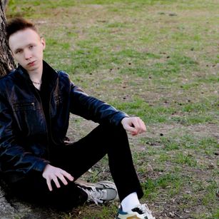 Model - Alex_Trent food