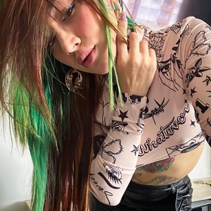 Model - Nina Danger teen