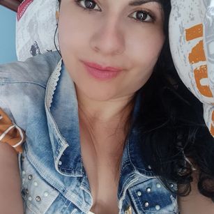 Model - AntonellaSweetLove smart