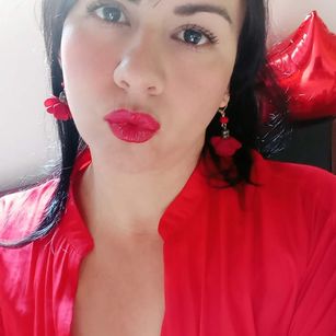 Model - AntonellaSweetLove smart