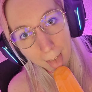 Model - JustKerry kerry