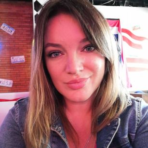 Model - Vesper Funny