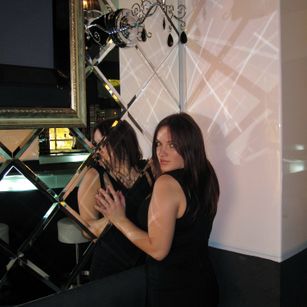 Model - Vesper Funny