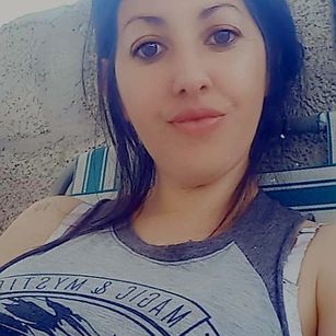 Model - FlorSilvestreLatina coquette