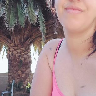 Model - FlorSilvestreLatina URUGUAYAN