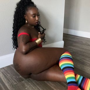Model - Msalexisdior cuckold