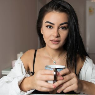 Model - EvaLovia girlnextdoor