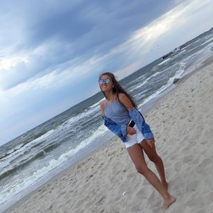 Model - Kristinakiss sex