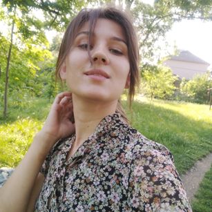 Model - Kristinakiss wife