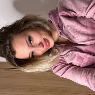 Model - Monika Haze fakeboobs