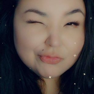 Model - EmGreens shy