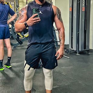 Model - MUSCLE_FETISH_MASTER fetish