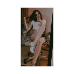 Model - Lollymur femdom