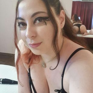 Model - HeraDevine findom