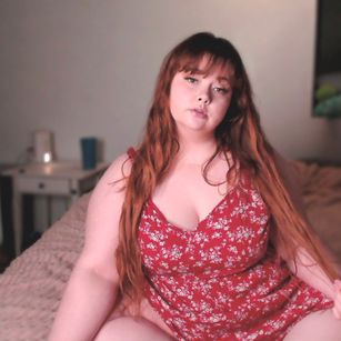 Model - Allie Sparks shaved