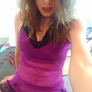 Model - Jana Reynes pussy