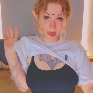 Model - April HentaiGirl teen