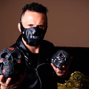 Model - Krizz rocca master