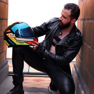 Model - Krizz rocca master