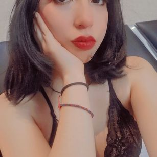 Model - Morgana Burns young