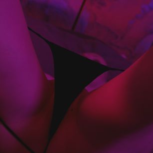 Model - Ket Marz cei