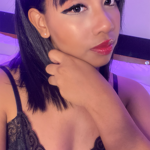 Model - EveMoon masturbation