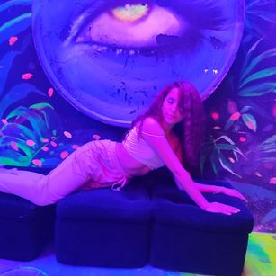 Model - Princes_Kitty fumar