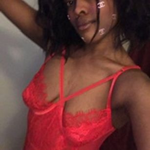 Model - BrattyEbonyQueen joi