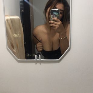 Model - paulette parker masturbation