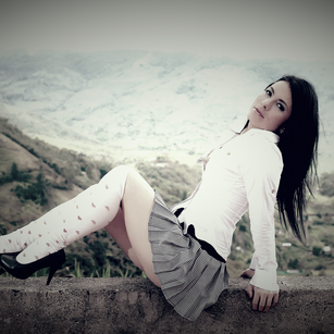 Model - AntoniaCherry footjob