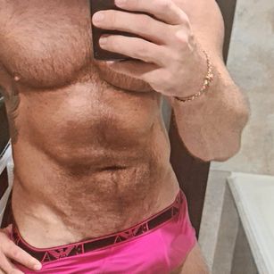 Model - HotterLRg bdsm