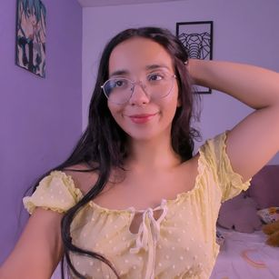 Model - LucyDerby anal