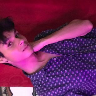 Model - honeyteen smoke