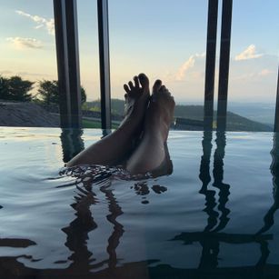 Model - GoddessHarley bdsm